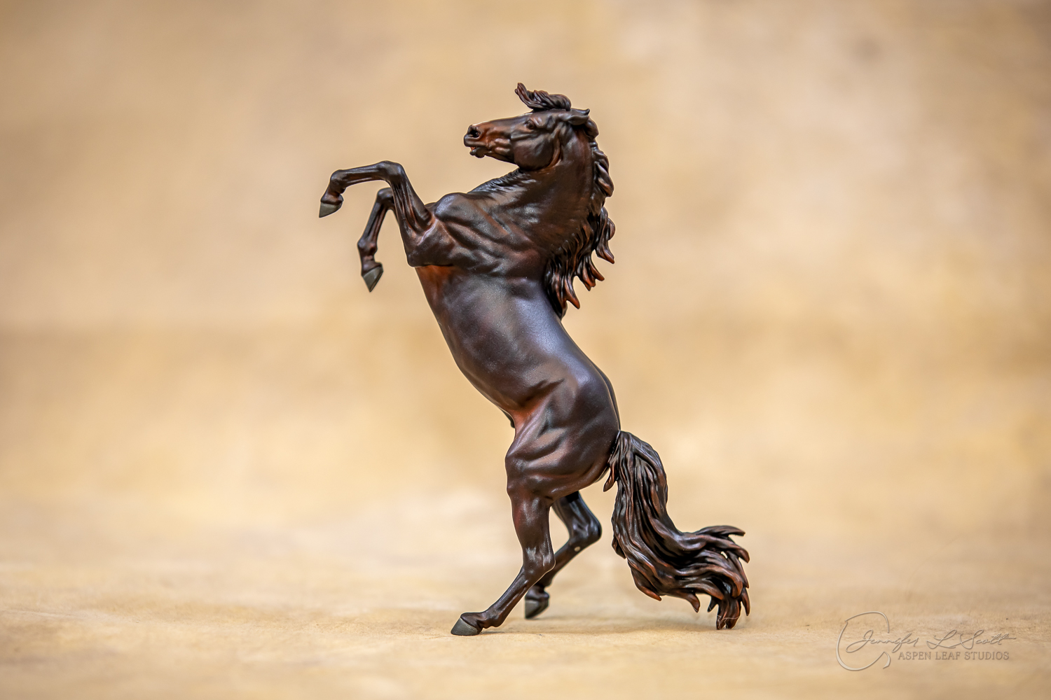 Maggie Jenner-Bennett "Figurine" painted in 2025