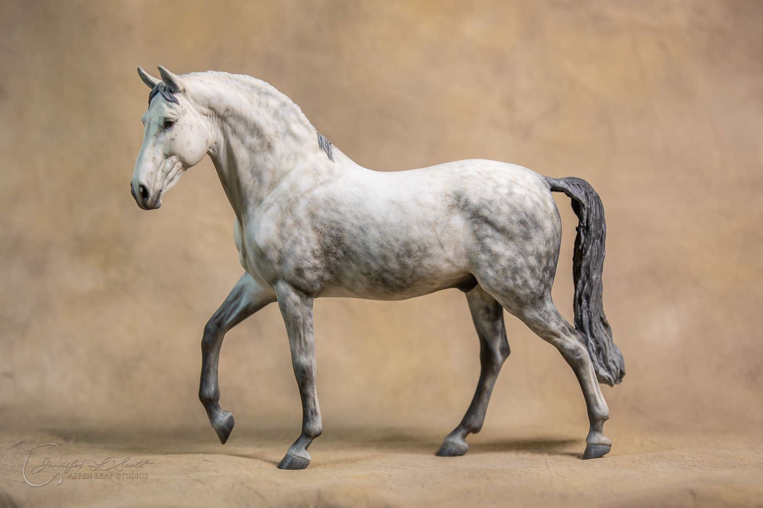 Brigitte Eberl "Lorenz" painted in 2012